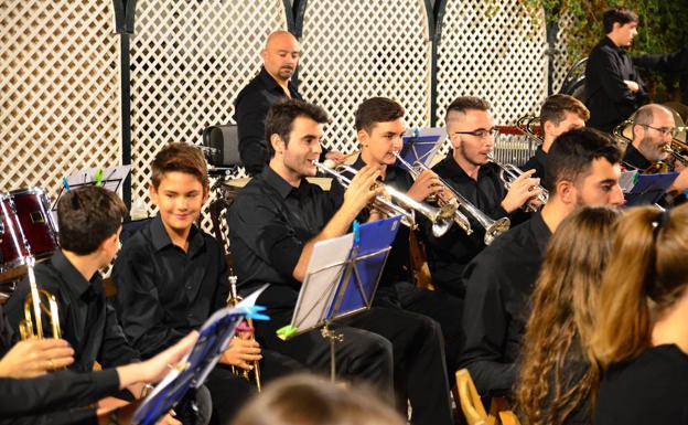 La Banda de Música de Huétor homenajeará a Ennio Morricone