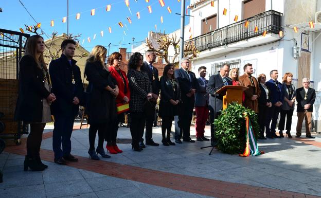 El alcalde de Huétor defiende una convivencia basada en el diálogo
