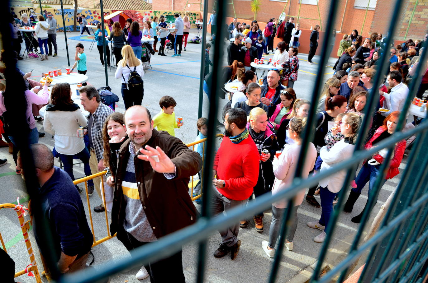 La paella navideña del colegio Nuestra Señora de las Angustias de Huétor Vega