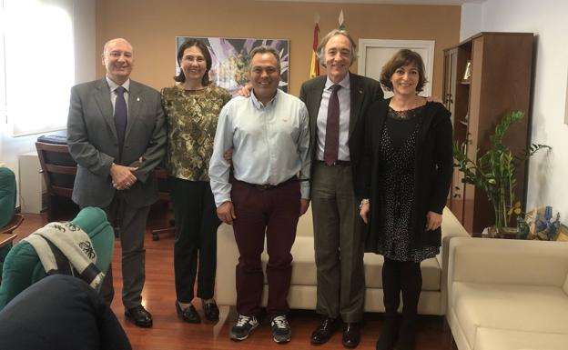 Salud estudia implantar en Huétor un servicio de radiodiagnóstico para la Mancomunidad Río Monachil