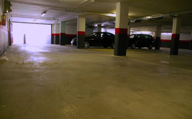 Los 'parkings' públicos del centro de Huétor Vega vuelven a cerrar en horario nocturno