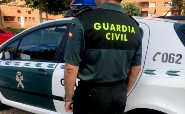Investigado un individuo por estafar a una joven de Huétor Vega y a un empresario de Alcalá la Real
