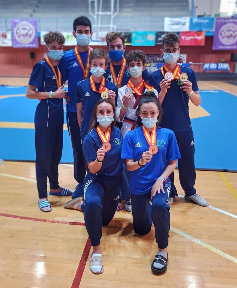 El club de Rubén Hita en Huétor Vega consigue once medallas en el Campeonato de España