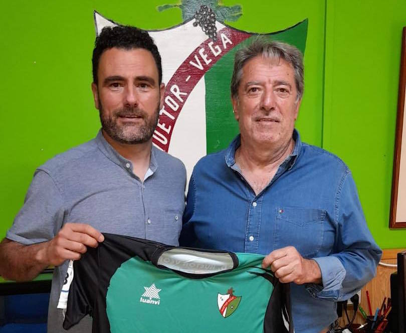 El nuevo CD Huétor Vega empieza a tomar forma en un verano frenético