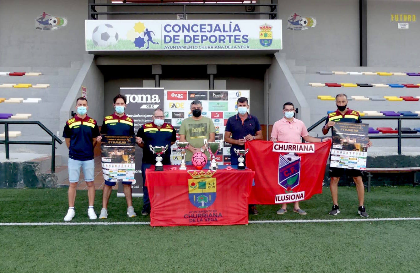 Casi 2.000 futbolistas tomarán parte en el torneo de veteranos 'Ciudad de la Alhambra'