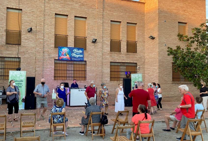 Los mayores de Huétor Vega, reyes de la 'pista' en La Nava