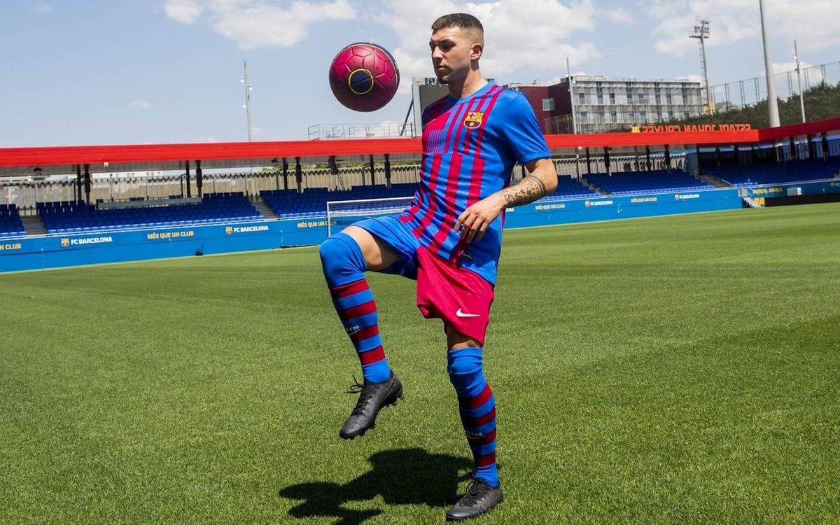 El hueteño Antonio Aranda ya es futbolista del Barça B