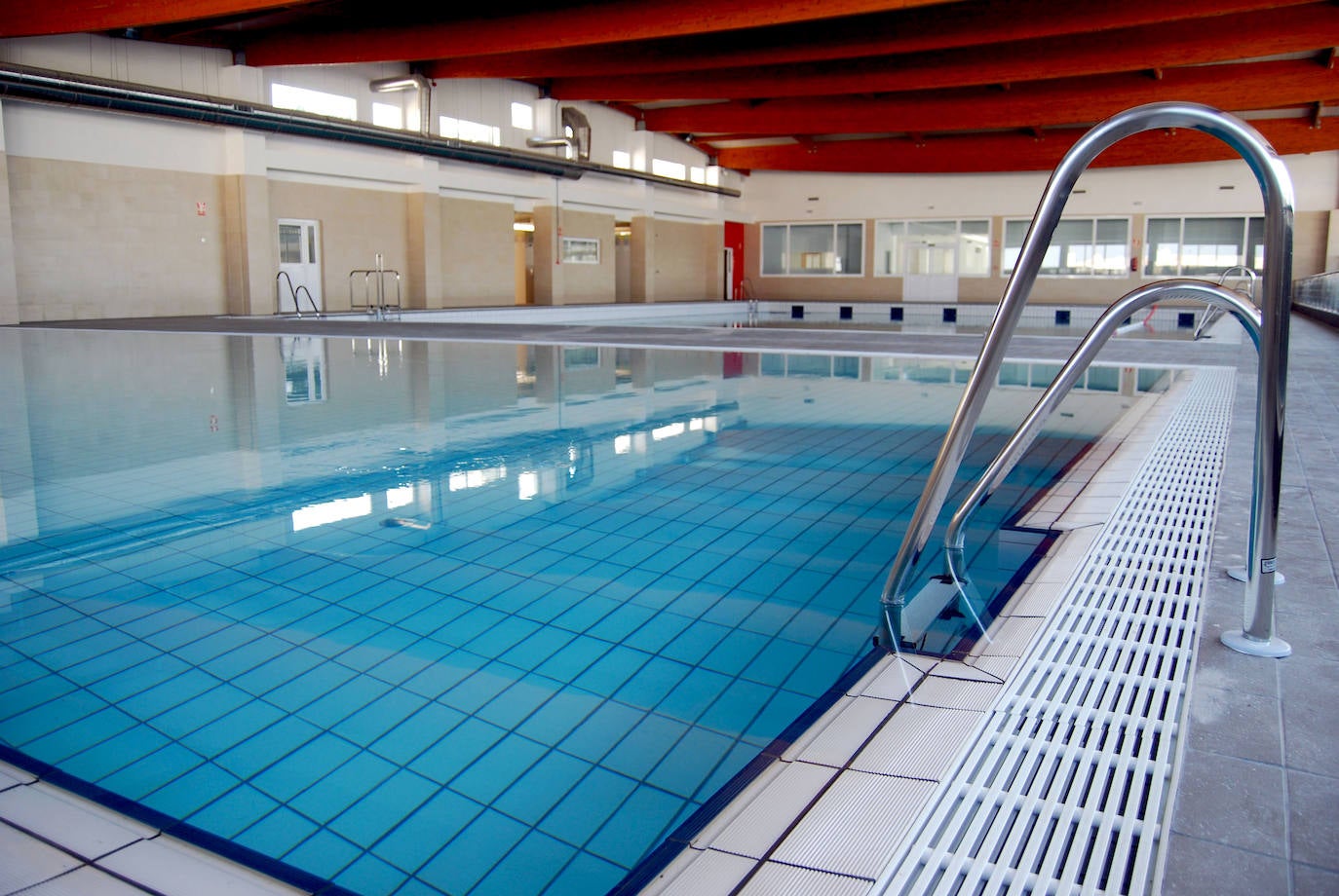 Huétor Vega insta a los vecinos que no han recibido la devolución de las cuotas de la piscina a presentar una solicitud