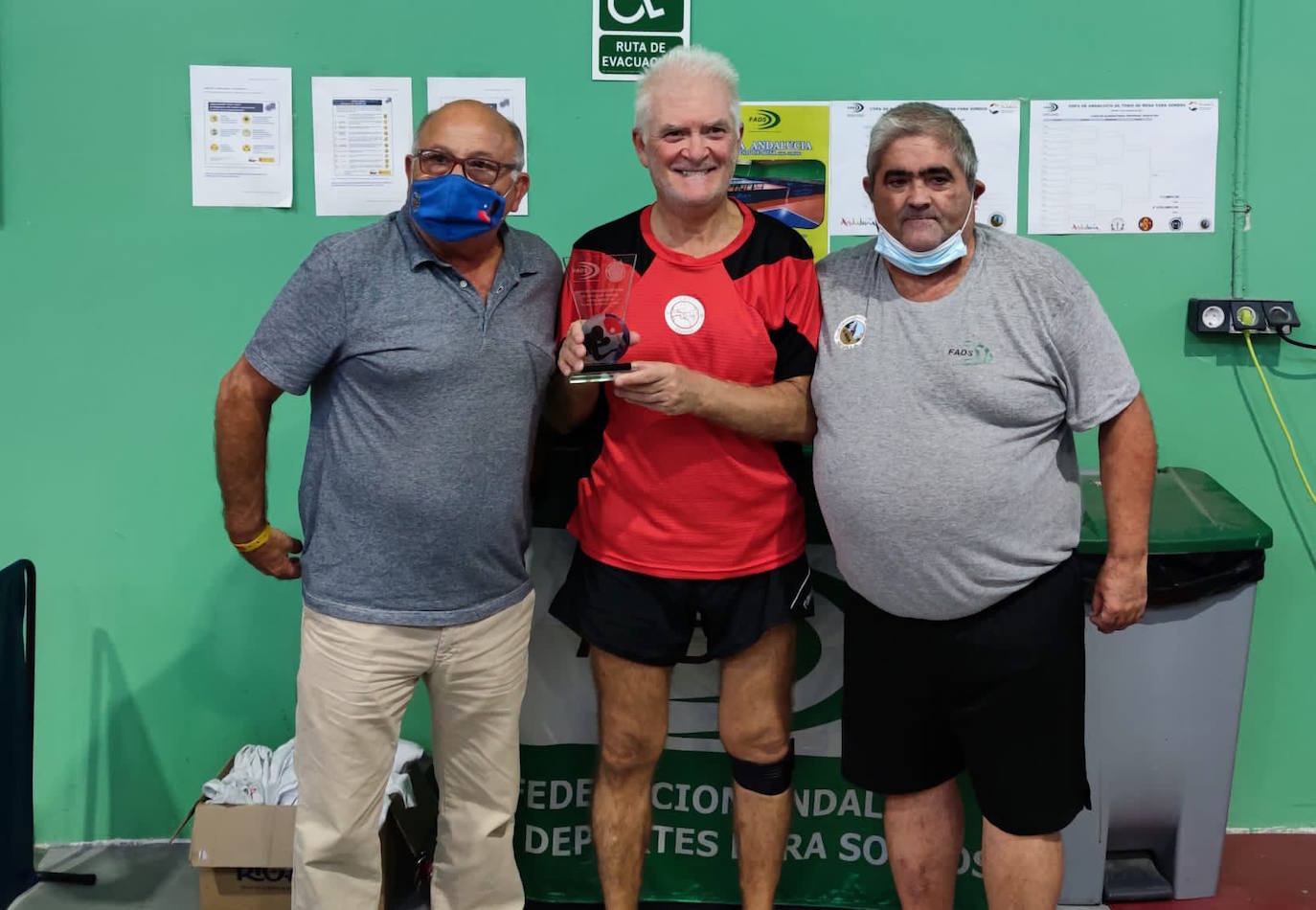 El hueteño Manuel Ruiz, subcampeón de la Copa Andalucía de tenis de mesa para sordos