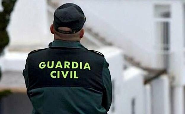 Investigan a un joven de Huétor Vega por estafar a través de internet
