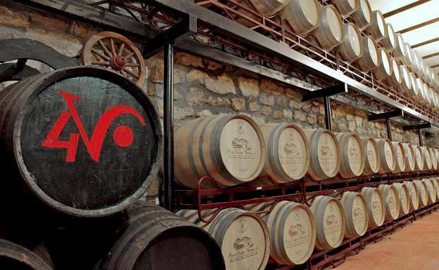 El Ayuntamiento de Huétor Vega organiza un viaje enológico a la Bodega Cuatro Vientos