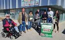 Izquierda Unida y Podemos lanzan una campaña en Huétor Vega a favor de la sanidad pública andaluza