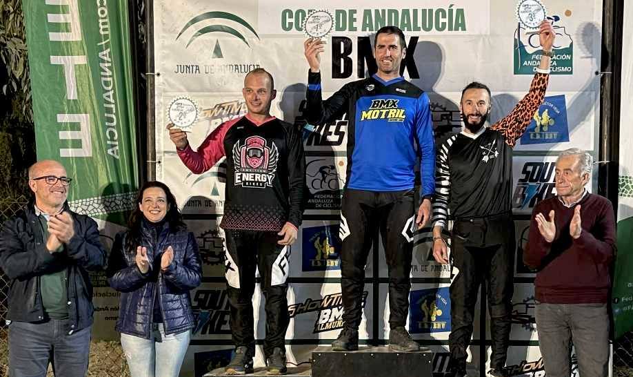 Excelentes resultados de los hueteños en el estreno de la Copa de Andalucía
