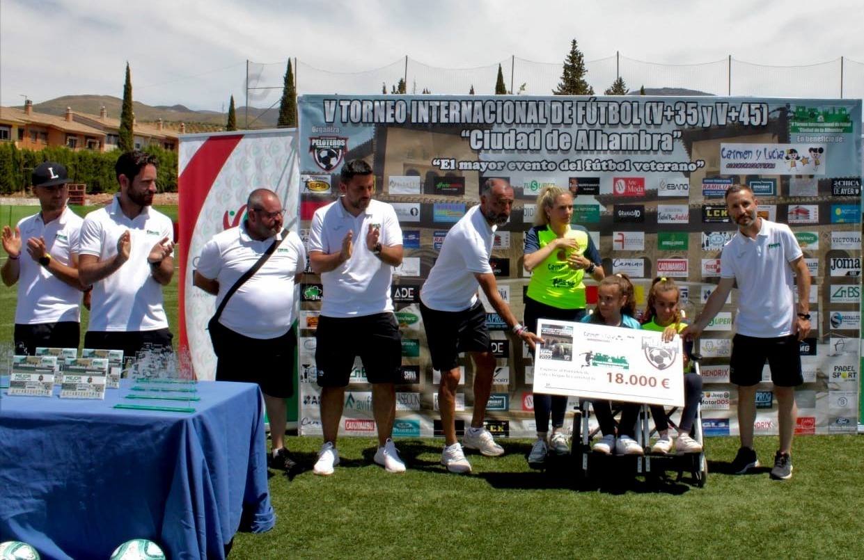El Municipal Las Viñas, volcado con las pequeñas Carmen y Lucía
