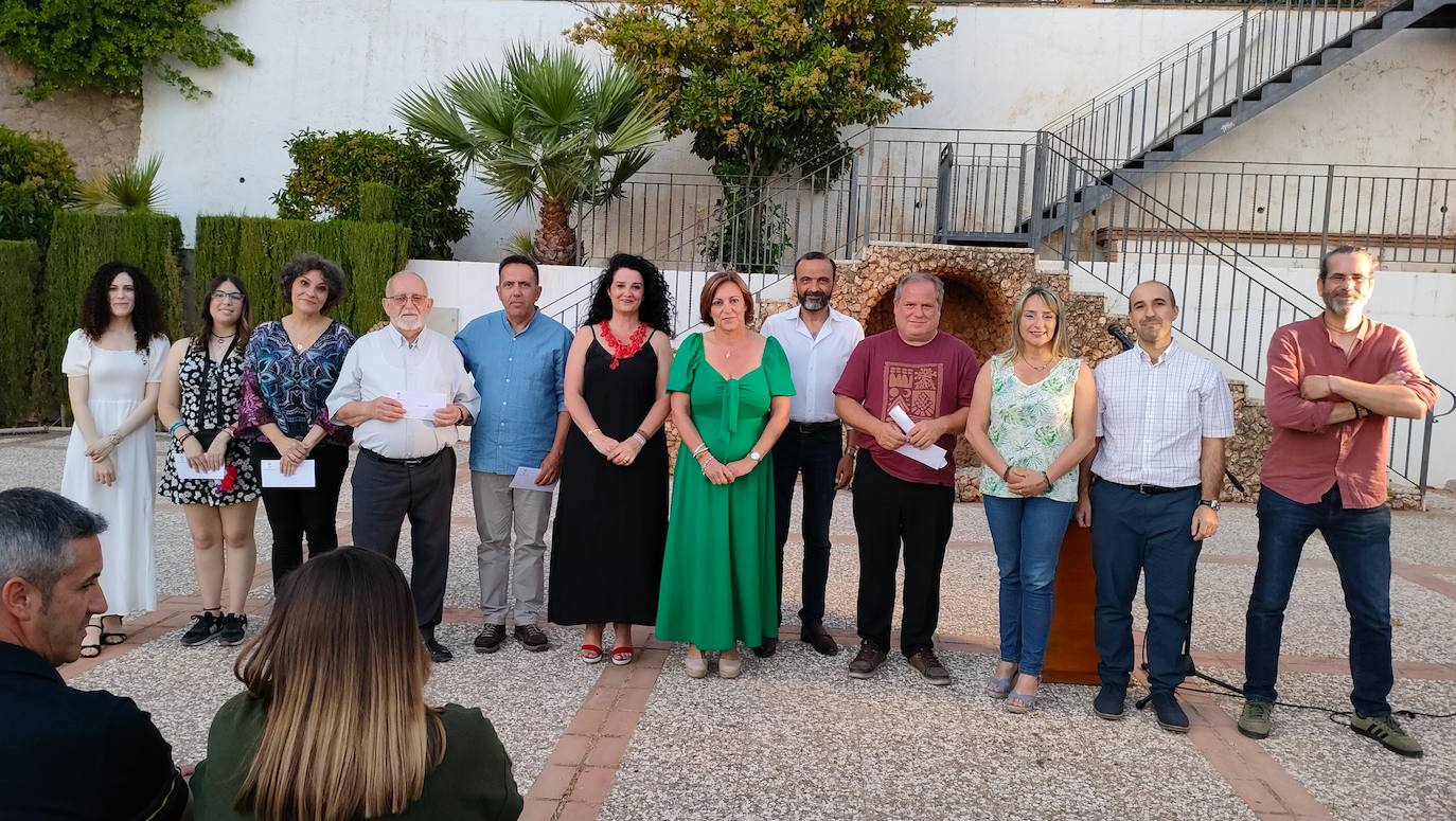'Premios Primavera': Huétor Vega entrega los galardones de sus concursos culturales