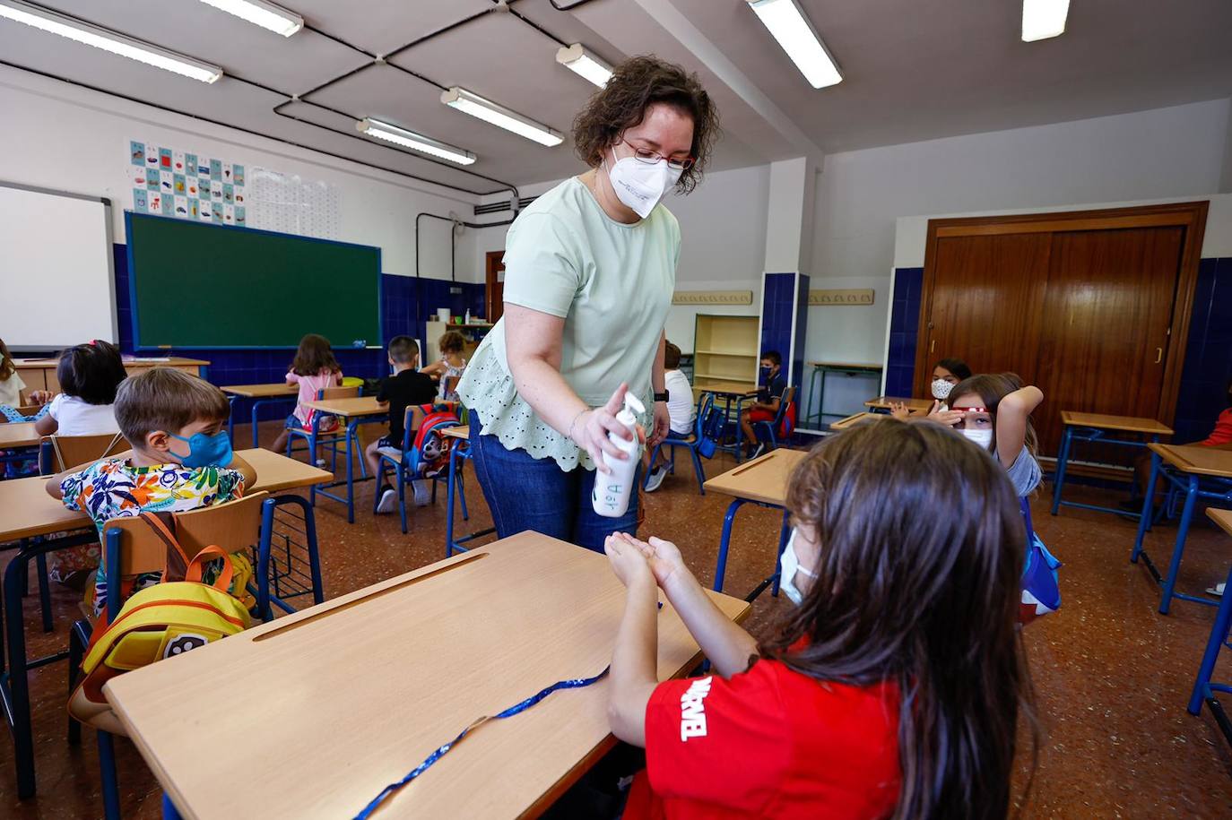Huétor Vega abre el plazo para solicitar las ayudas para la compra de material escolar