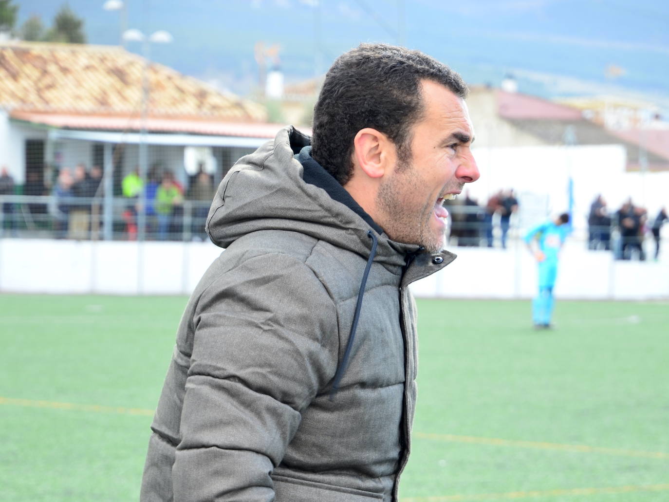 El CD Huétor Vega recibe al Arenas en Las Viñas en el arranque liguero
