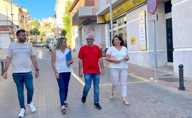 El PSOE de Huétor Vega propone toldos móviles y la siembra de árboles autóctonos para paliar los efectos de las olas de calor
