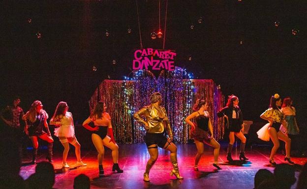 Cabaret Dánzate presenta 'El Origen' en Cúllar Vega