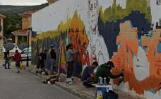 Grafiteros y aficionados al hip hop de todo el país se dan cita en el 'Meeting Point' de La Zubia