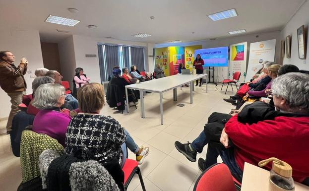 La Zubia rinde homenaje a figuras femeninas destacadas con el ciclo de conferencias 'Mujeres brillantes'