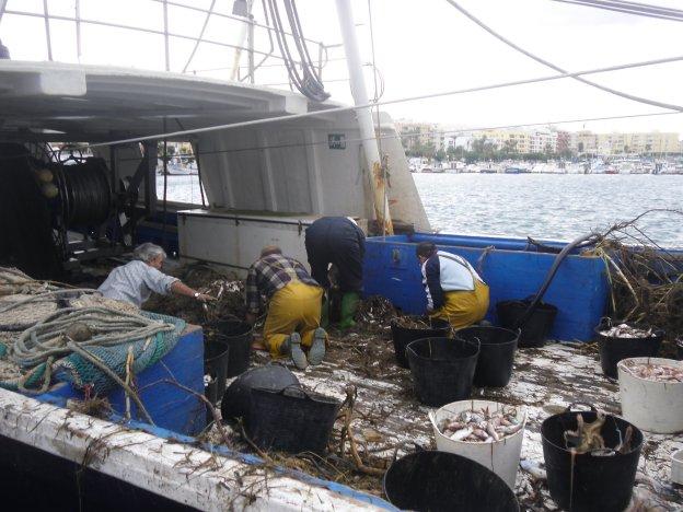 Garrucha homenajea a sus pescadores en las fiestas de la Virgen del Carmen