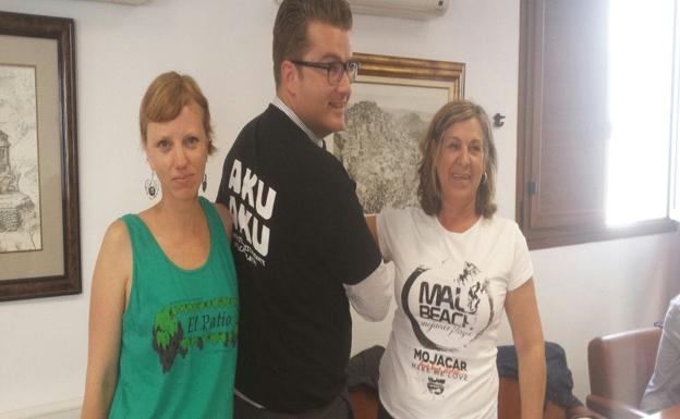 La oposición insiste al Ayuntamiento en que recapacite sobre el Paseo Marítimo