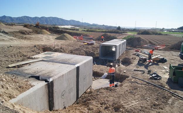 Las obras en la carretera de Cuevas a Terreros finalizarán en junio de 2018