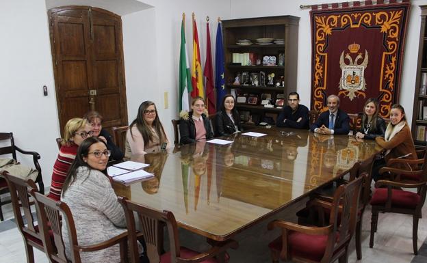 El Ayuntamiento de Vera incorpora a cuatro empleadas gracias a los Planes de Empleo