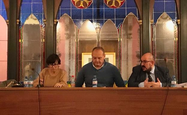 Cuevas aprueba por unanimidad el modificado y subsanación del PGOU