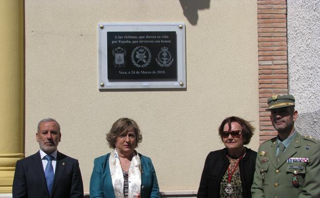 Homenaje en Vera a los fallecidos en acto de servicio y a las víctimas del terrorismo