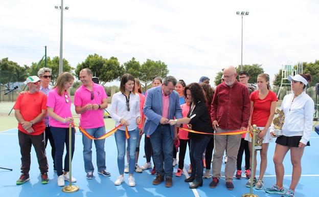 Los pulpileños tienen ya una pista de tenis remodelada en el Parque Periurbano