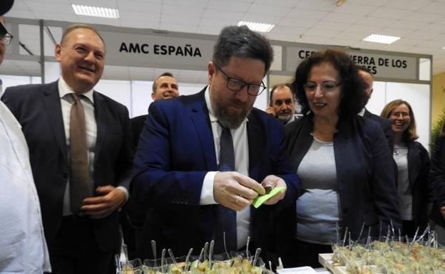 'Almanzora Gourmet' reúne en Cuevas a 27 empresarios del sector agroalimentario