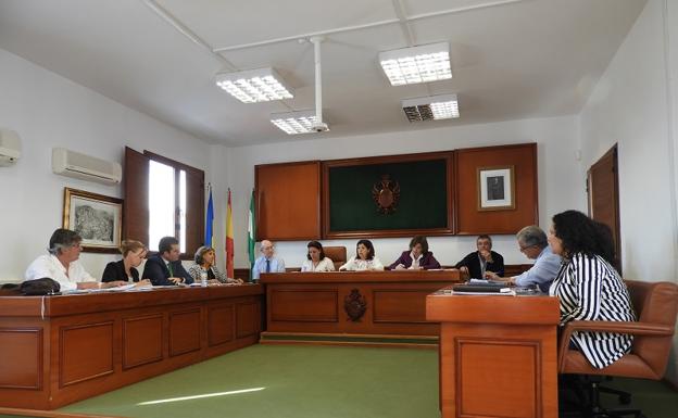 PSOE y Somos Mojácar exigirán el cumplimiento de las mociones aprobadas en el pleno