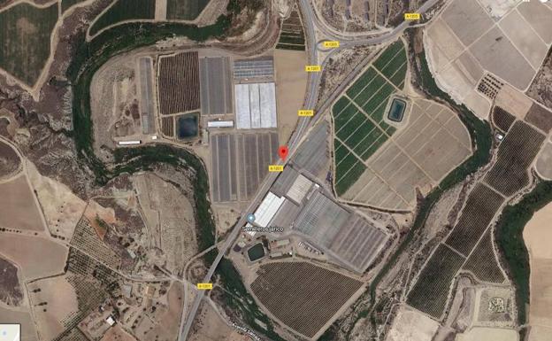 Cuatro hombres heridos en una colisión entre dos vehículos en Cuevas del Almanzora