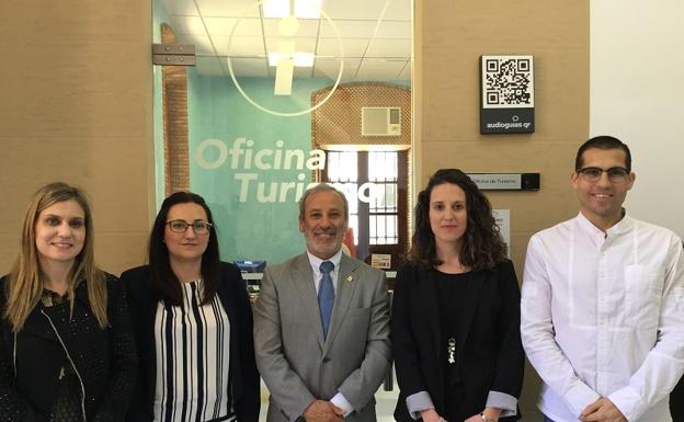 El Ayuntamiento de Vera refuerza el área de Turismo con dos nuevas contrataciones