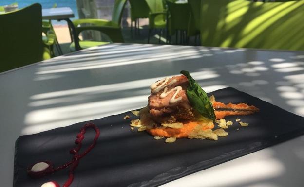 Gastronomía, sol y playa se unen en Tapeando por el Barrio