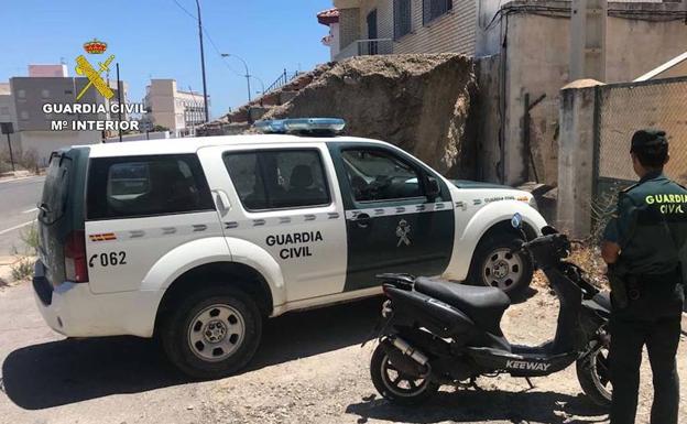 Detenidos cuatro jóvenes de entre 17 y 19 años por robar motos