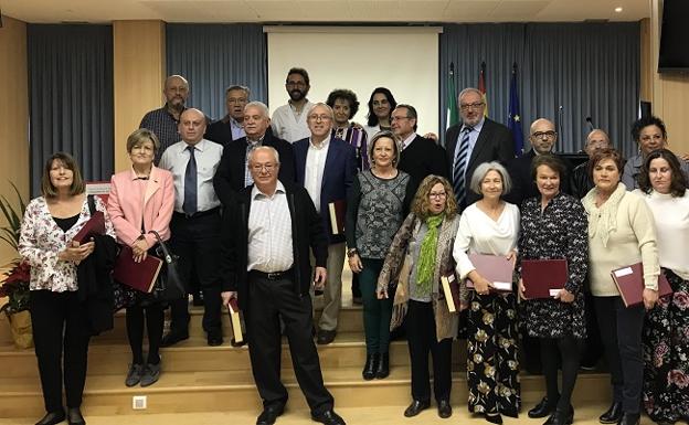 El Área Sanitaria Norte homenajea a los 24 profesionales que alcanzan la jubilación