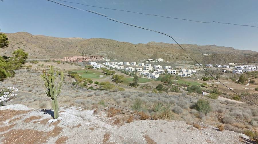El vecino de Mojácar hallado muerto este viernes en un lago de un campo de golf era de origen belga