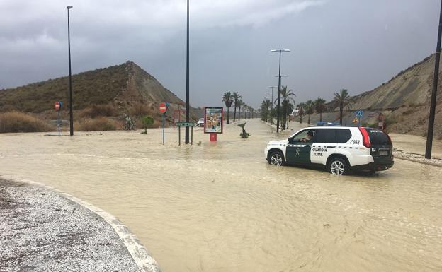 Vera quiere una solución definitiva ante las inundaciones de las lluvias