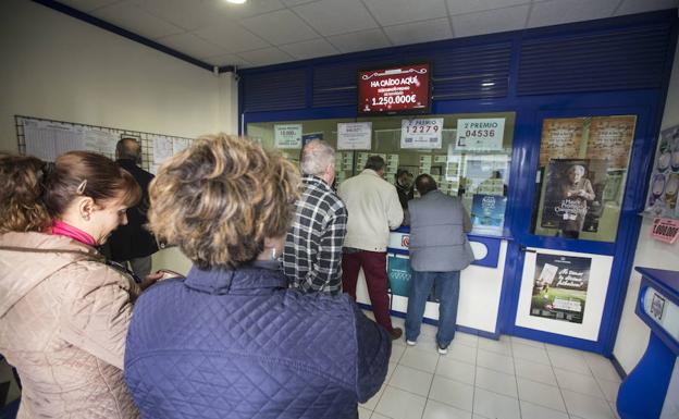Mojácar y San Juan de los Terreros, agraciados con un quinto premio