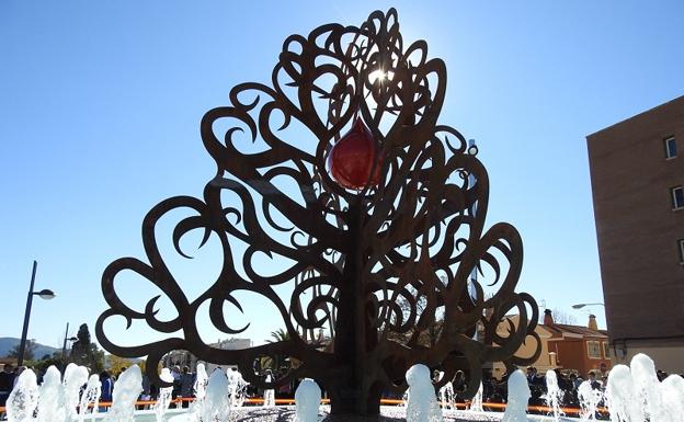 Huércal-Overa rinde homenaje a los donantes de sangre que «regalan vida»