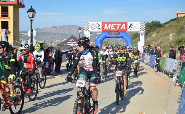 La Ruta MTB Bomberos del Levante, todo un éxito con unos 600 participantes