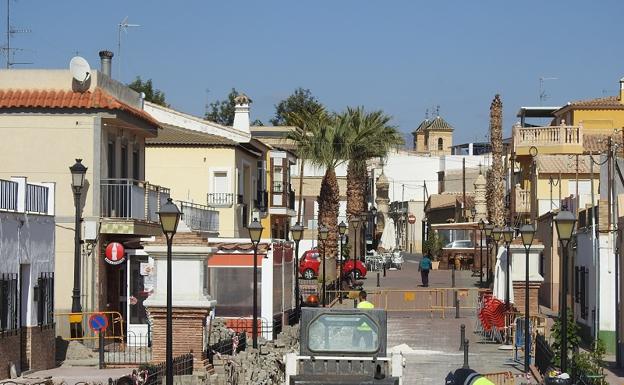Huércal-Overa mejora la red hidráulica y el asfaltado en el barrio del Calvario