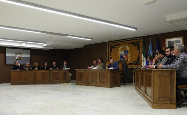 El PP asegura que se reparten vales de comida «sin ton ni son que pagamos todos»