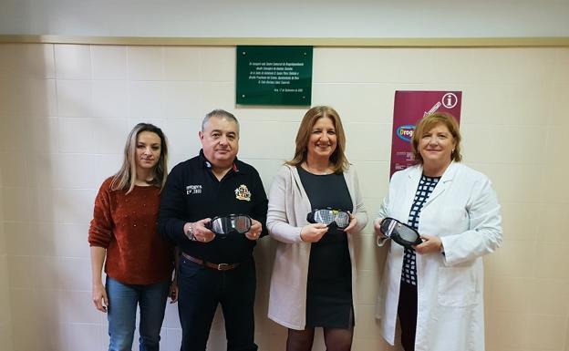 Vera adquiere unas gafas que conciencian sobre el consumo de alcohol y drogas