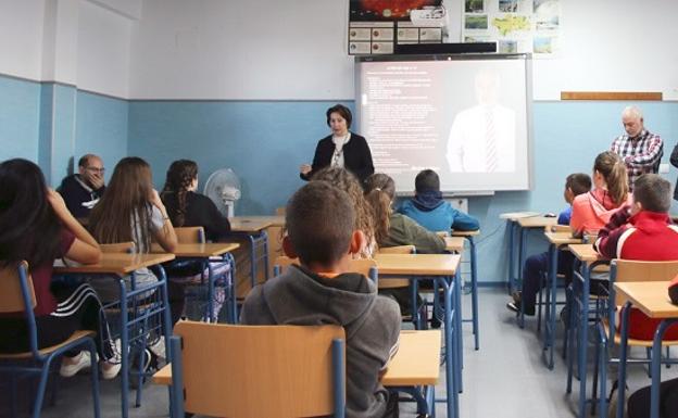 El Festival de Cine en Corto de Vera acerca el séptimo arte a los estudiantes