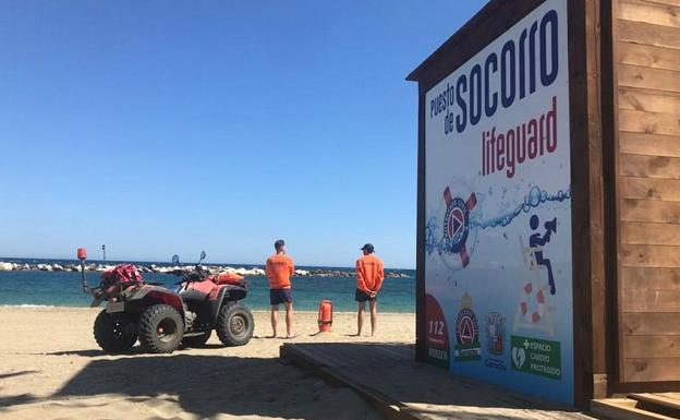 Las playas de Garrucha, vigiladas por primera vez en Semana Santa