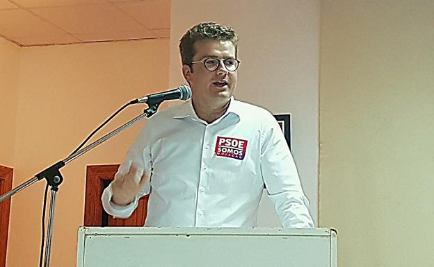 PSOE-Somos Mojácar reta al PP de Rosa María Cano a un debate público